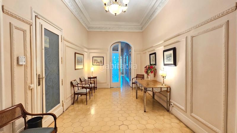 Foto bbb7c686-d454-41e4-b159-b02f3df9abb7. Rent office space with parking in Dreta de l´Eixample Barcelona