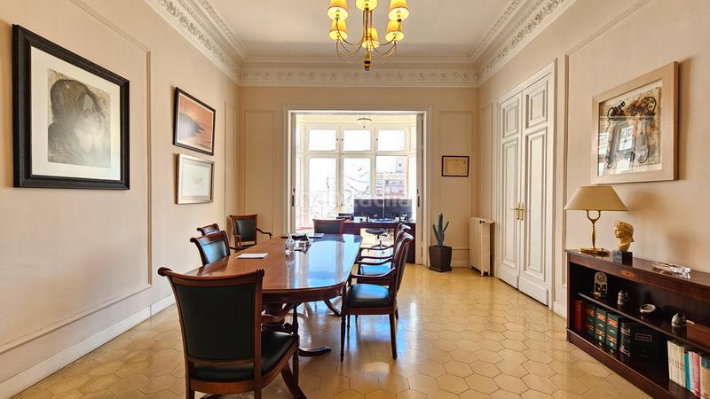 Foto c50f0597-49c3-46a0-926f-68d9894fbca8. Rent office space with parking in Dreta de l´Eixample Barcelona