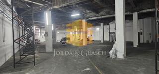 Miete Fabrikhalle in Carrer enric prat de la riba 2