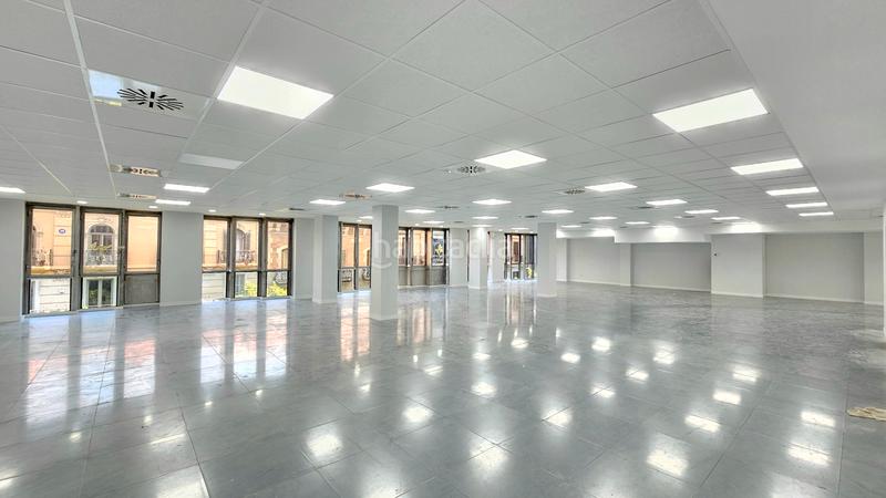 Foto 82efa4fd-bd1a-441a-bf22-ef91350f8423. Miete büro in Dreta de l´Eixample Barcelona