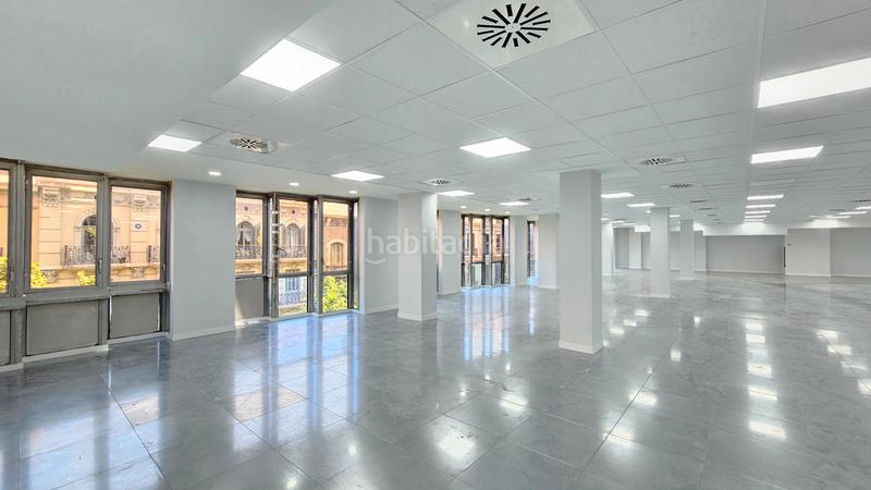 Foto cf4bf831-aad8-4ced-90ca-ad7f339158d8. Miete büro in Dreta de l´Eixample Barcelona