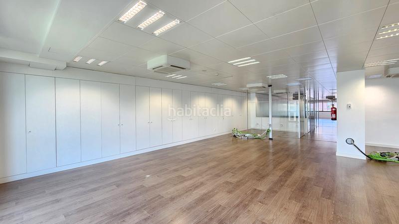 Foto 5936c28f-6387-47f2-a25f-b8e4f6362c91. Location bureau avec parking dans Dreta de l´Eixample Barcelona