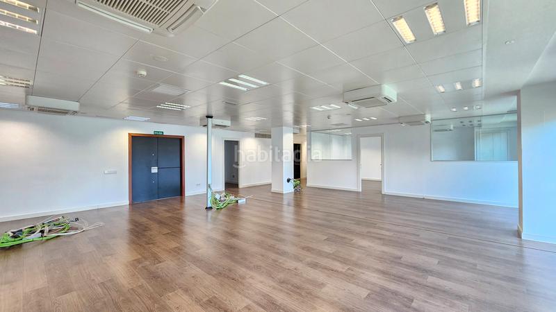 Foto 2c033119-e33b-4332-9bfa-4347a08bf70b. Rent office space with parking in Dreta de l´Eixample Barcelona