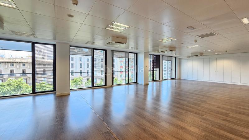 Foto 469b7314-d17f-48f0-81a2-9869ecc620d9. Rent office space with parking in Dreta de l´Eixample Barcelona