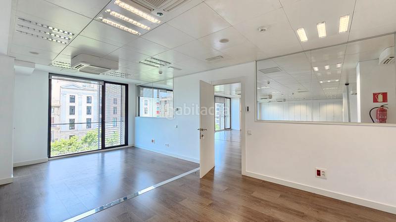 Foto 9558b362-27cd-485e-8c4b-191f8dfe62b6. Rent office space with parking in Dreta de l´Eixample Barcelona