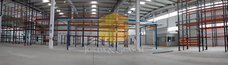 Rent Industrial building  Ap-7