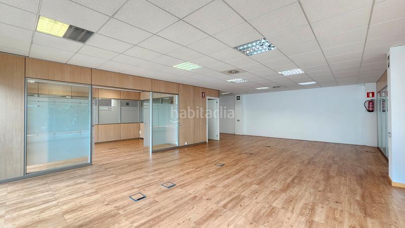 Foto 0e69bc5a-1aac-4ea7-9a42-a1160f82f940. Rent office space with heating in Roquetes-Can Magí Sant Cugat del Vallès