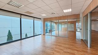 Office space in Avinguda de Cerdanyola