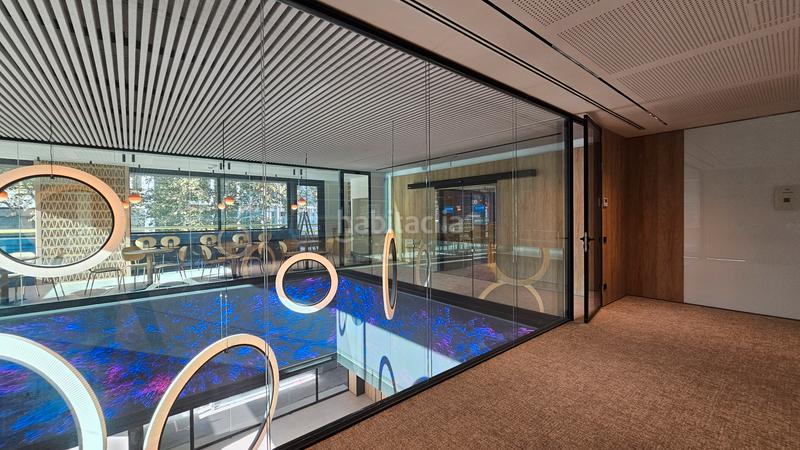 Foto 6816d274-3b31-4f16-bb4a-766b642e16d3. Miete büro mit heizung parking in Provençals del Poblenou Barcelona