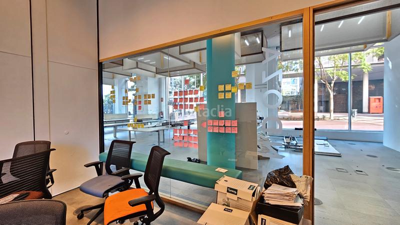 Foto 07c5e97e-7fbf-440a-bfc3-bc99c13e17a7. Location bureau avec chauffage parking dans El Parc i la Llacuna del Poblenou Barcelona