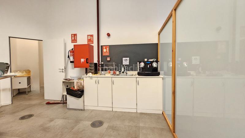 Foto 1f9c566c-eb6c-49c7-a99a-2c515959ec7b. Location bureau avec chauffage parking dans El Parc i la Llacuna del Poblenou Barcelona