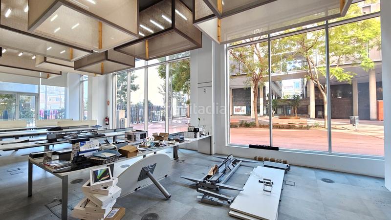 Foto dea1b4fb-1a60-484e-b6bb-a3ef27db4e9e. Location bureau avec chauffage parking dans El Parc i la Llacuna del Poblenou Barcelona