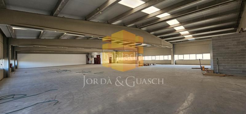 Foto 47650c30-83c1-4690-8eb7-b666d71487c1. Miete fabrikhalle in carrer dels tintorers 15 in Olesa de Montserrat