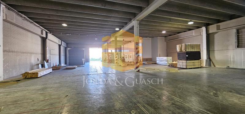 Foto 96f650ed-84d8-4d7c-9dc7-a79ea93bb1f1. Miete fabrikhalle in carrer dels tintorers 15 in Olesa de Montserrat