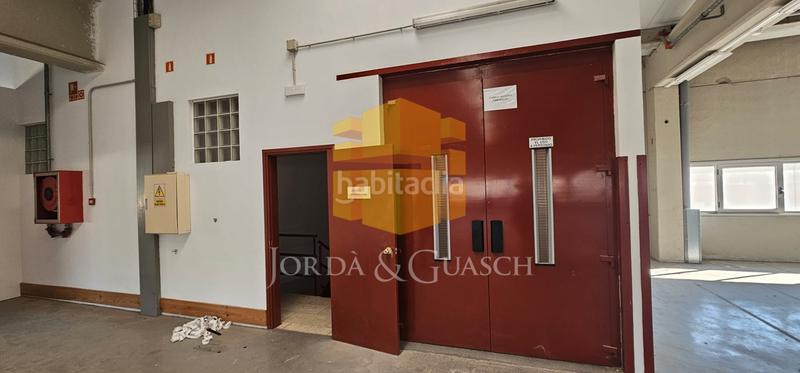 Foto d8a38def-bd17-4bcd-bea1-02fca57d5d03. Miete fabrikhalle in carrer dels tintorers 15 in Olesa de Montserrat