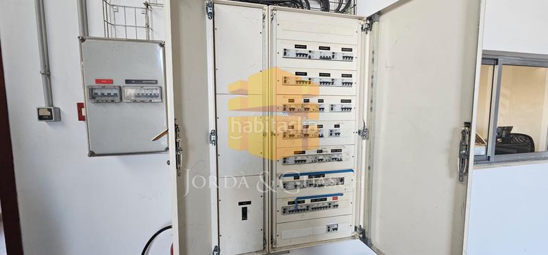 Foto fd59565a-dd18-4e72-84f6-80633531a0ac. Miete fabrikhalle in carrer dels tintorers 15 in Olesa de Montserrat