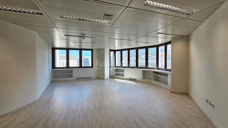 Foto acc70a31-6851-451c-bdc0-dbae27287654. Alquiler oficina en Barri de les Corts Barcelona