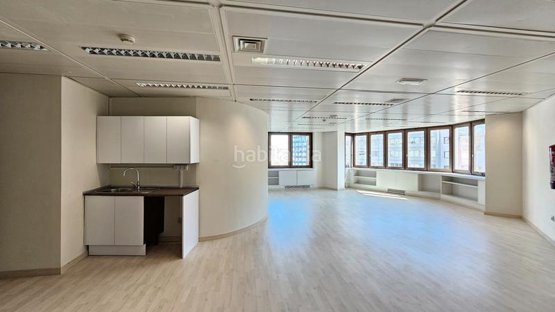 Foto 77f930c3-6057-4ade-9052-83adf634c56f. Lloguer oficina a Barri de les Corts Barcelona