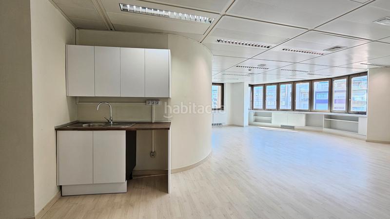 Foto 94b5bf19-cac1-4d94-a61c-6912dca5a873. Lloguer oficina a Barri de les Corts Barcelona