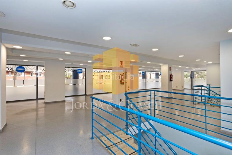 Foto a226c4e1-341c-4d09-8c19-dc117eb7e6c6. Local comercial a avinguda de madrid 150 a Sants Barcelona