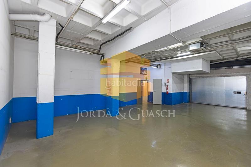 Foto bb4356f4-07d3-4e0d-9fa8-ccd549f8c0f9. Local commercial dans avinguda de madrid 150 dans Sants Barcelona