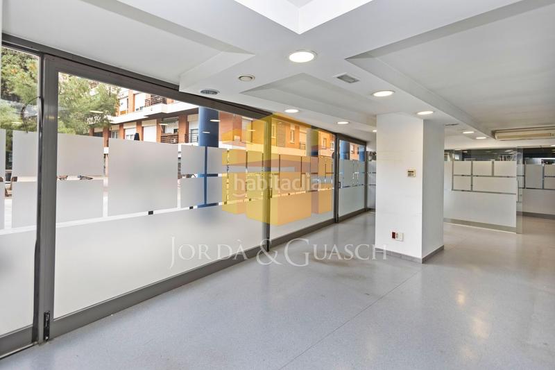 Foto 4df1bb17-46a6-4fee-80c9-a2b7ad08569d. Locale commerciale in avinguda de madrid 150 in Sants Barcelona