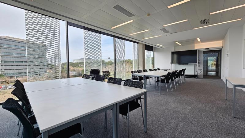Foto 69abcec6-3a01-40d8-9541-2bda15f57591. Rent office space with heating in Volpelleres Sant Cugat del Vallès