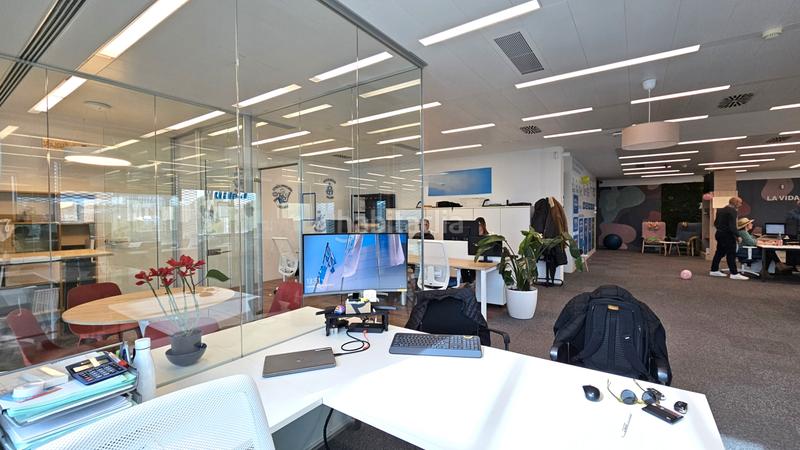 Foto e73151eb-6cd3-41c1-b5e9-f2e2f84579d4. Affitto ufficio con riscaldamento in Volpelleres Sant Cugat del Vallès