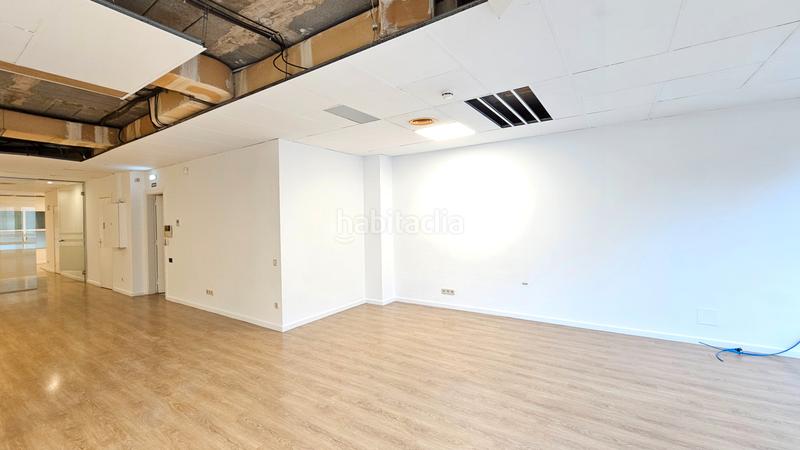 Foto f5fc5d78-5dd5-4103-9965-89f46bedb893. Location bureau avec chauffage dans Dreta de l´Eixample Barcelona