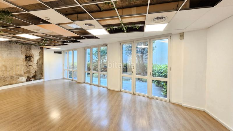 Foto 5e4087fe-382b-4e3c-bc4c-d9a2f18f5b76. Rent office space with heating in Dreta de l´Eixample Barcelona
