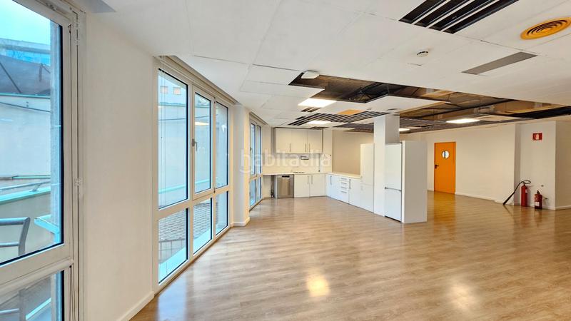 Foto 7259b39d-5356-4935-90a1-e6ce5fcf7382. Rent office space with heating in Dreta de l´Eixample Barcelona