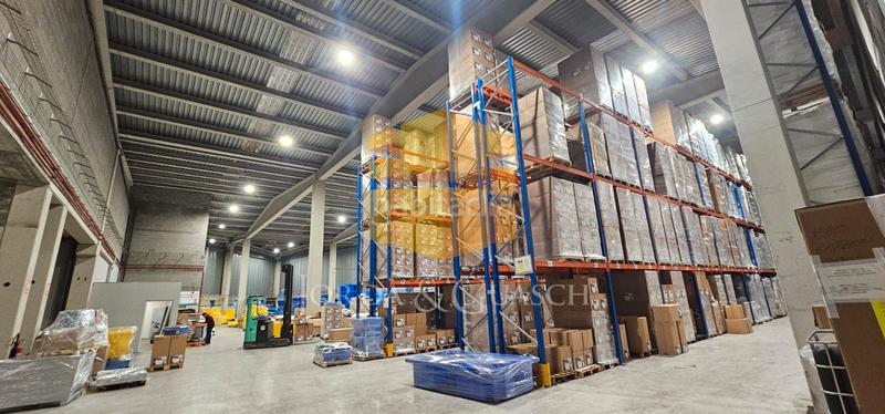 Foto a72bb4bf-a00d-406a-b195-ed1df6e4198a. Miete fabrikhalle in calle comp schumann 25 in Zona Industrial Rubí