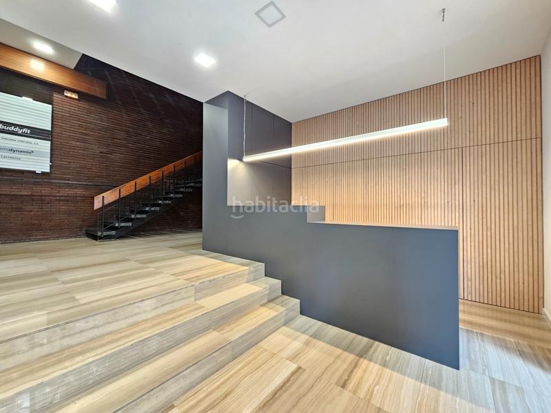 Foto 198a10c8-0547-410f-970d-d41e8818bccc. Rent office space with heating parking in Barri de les Corts Barcelona