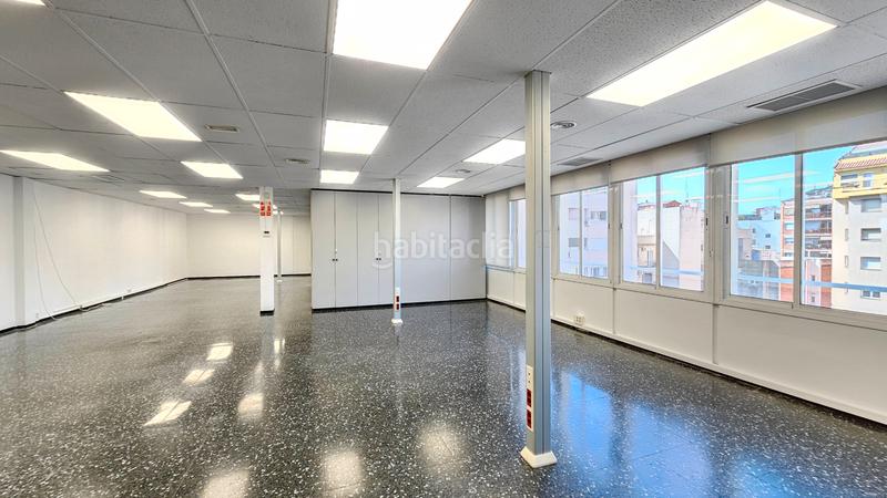 Foto 3047d5f8-1f6f-4dcb-a2bd-91edaf9cb0d3. Rent office space with heating parking in Barri de les Corts Barcelona