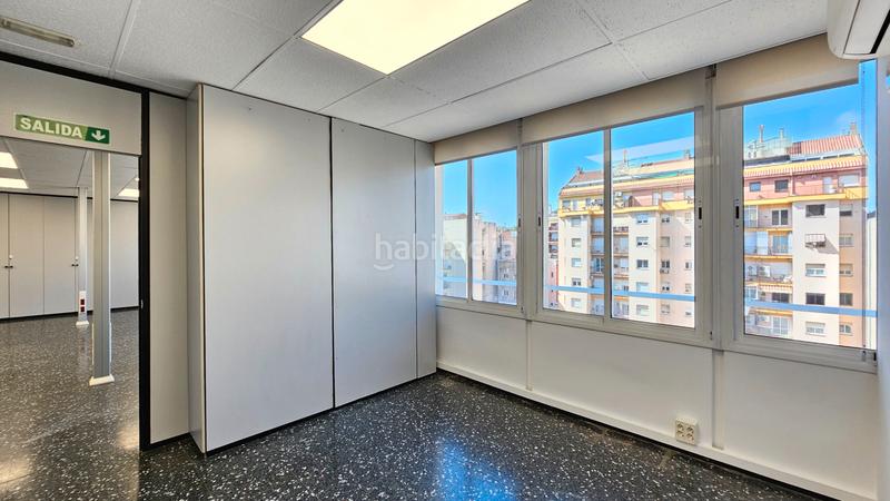 Foto ddf675ac-7ed1-41a0-a397-bb7e68250b5d. Rent office space with heating parking in Barri de les Corts Barcelona