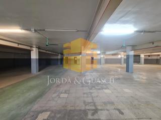 Fabrikhalle in Carrer d'osca 10