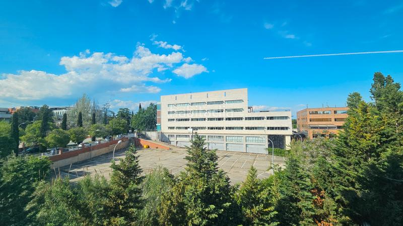 Foto 2c5234cd-7bff-4ef4-b286-596aa8dbefde. Miete büro mit heizung parking in Roquetes-Can Magí Sant Cugat del Vallès