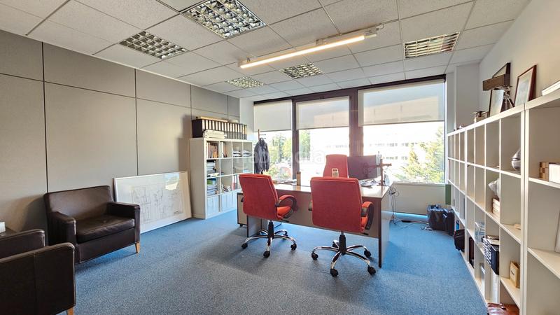 Foto 3ae90ef7-ad9f-4207-9571-d6d8d91b852c. Miete büro mit heizung parking in Roquetes-Can Magí Sant Cugat del Vallès