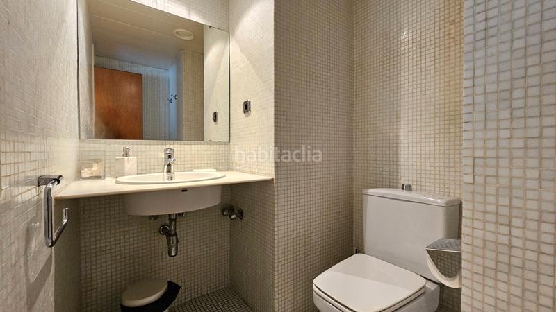 Foto 8b91f49f-974e-472d-b1da-f6177d53fed8. Location bureau avec chauffage parking dans Barri de les Corts Barcelona