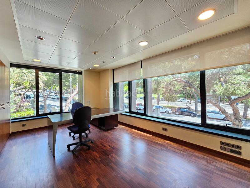 Foto add63e14-0792-4fd0-b21e-c442745a7467. Location bureau avec chauffage parking dans Barri de les Corts Barcelona