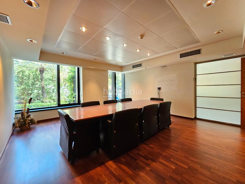 Foto feab1a70-beab-4243-98b6-e0ad2e0d8d24. Location bureau avec chauffage parking dans Barri de les Corts Barcelona