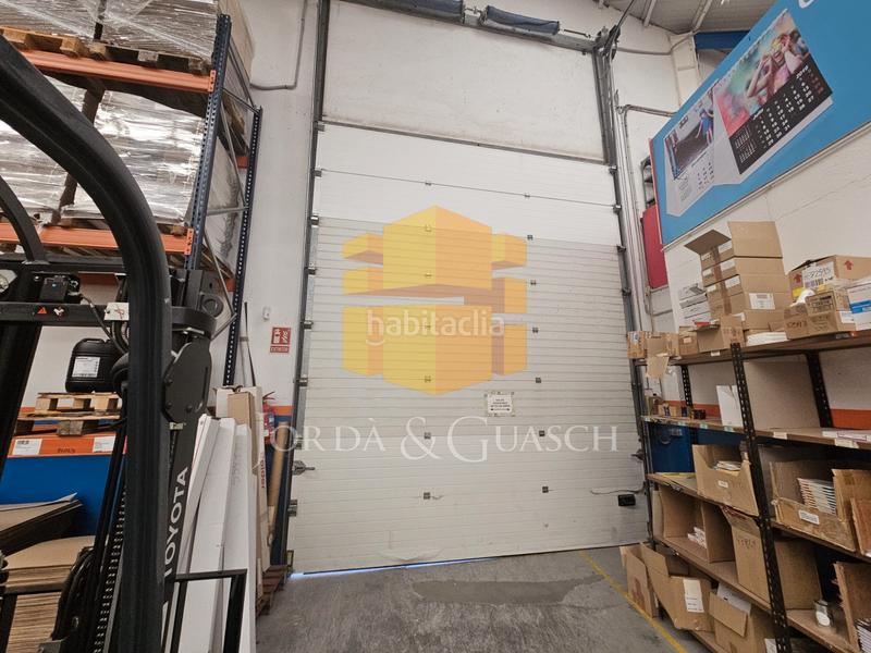 Foto 3a653c50-246b-4a44-aecc-60f61afd7465. Affitto capannone industriale in carrer del gran capità 7 in Sant Joan Despí