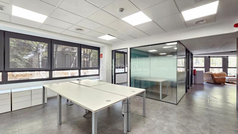 Foto ea5bacc9-95a5-4402-b4d8-ce7796112f89. Rent office space with heating in Dreta de l´Eixample Barcelona