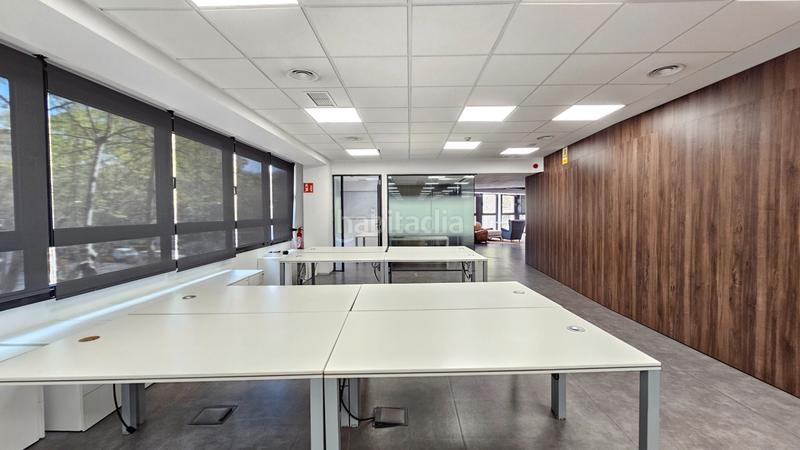 Foto f0ac85b8-e271-400c-9720-5e5346193a5d. Rent office space with heating in Dreta de l´Eixample Barcelona