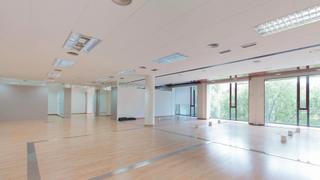 Rent Office space  Carrer de valència