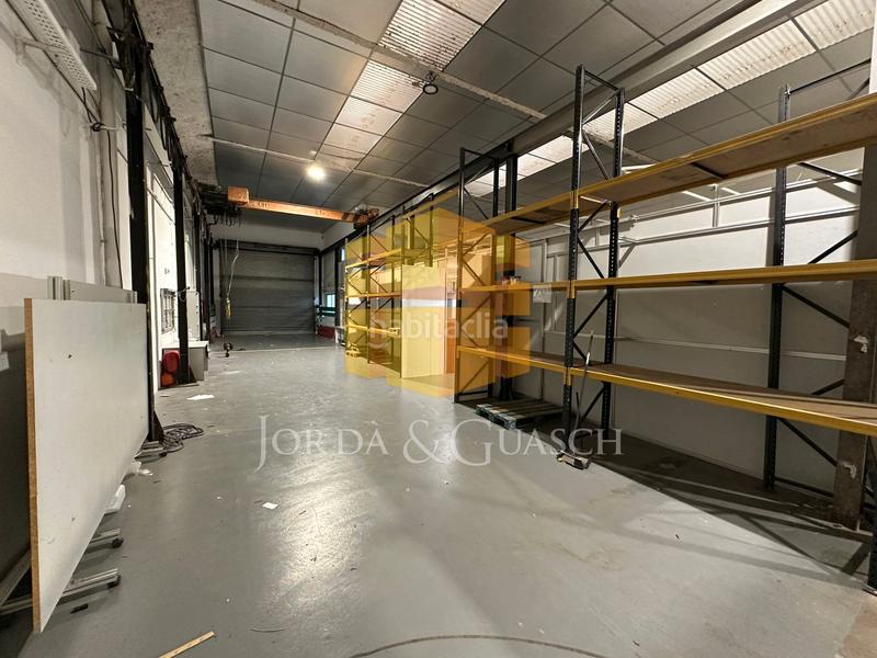 Foto 53c42f7e-6601-4891-b4bf-15a444280916. Affitto capannone industriale in carrer de frederic soler 145 in Sabadell