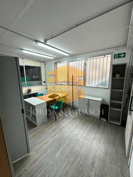 Foto b078bafc-8dac-403f-82bb-007927846fe2. Alquiler nave industrial en carrer de frederic soler 145 en Sabadell