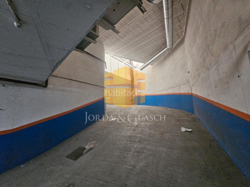 Foto ba81ccb2-ba2a-427a-8dcd-b30862fcbd13. Alquiler nave industrial en carrer de la indústria 2a en Sant Joan Despí