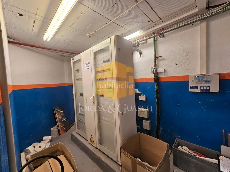 Foto fd3e4b16-e924-4604-8f87-939f6ee9af6c. Alquiler nave industrial en carrer de la indústria 2a en Sant Joan Despí