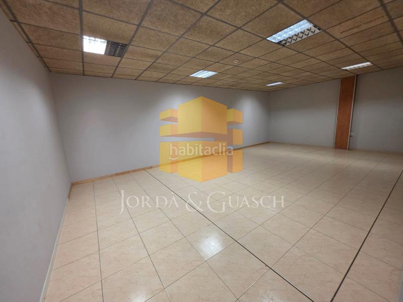 Foto 3d11b43e-c7e0-4ef0-b87d-0ac21300ae9d. Affitto capannone industriale in avinguda de l'onze de setembre 7 in Pallejà